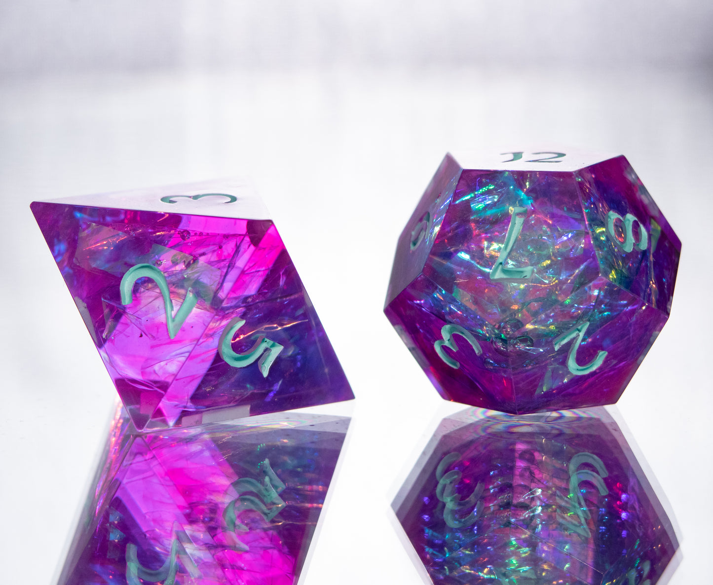 Vaporwave Vibes - 7 Piece Handmade Resin Dice