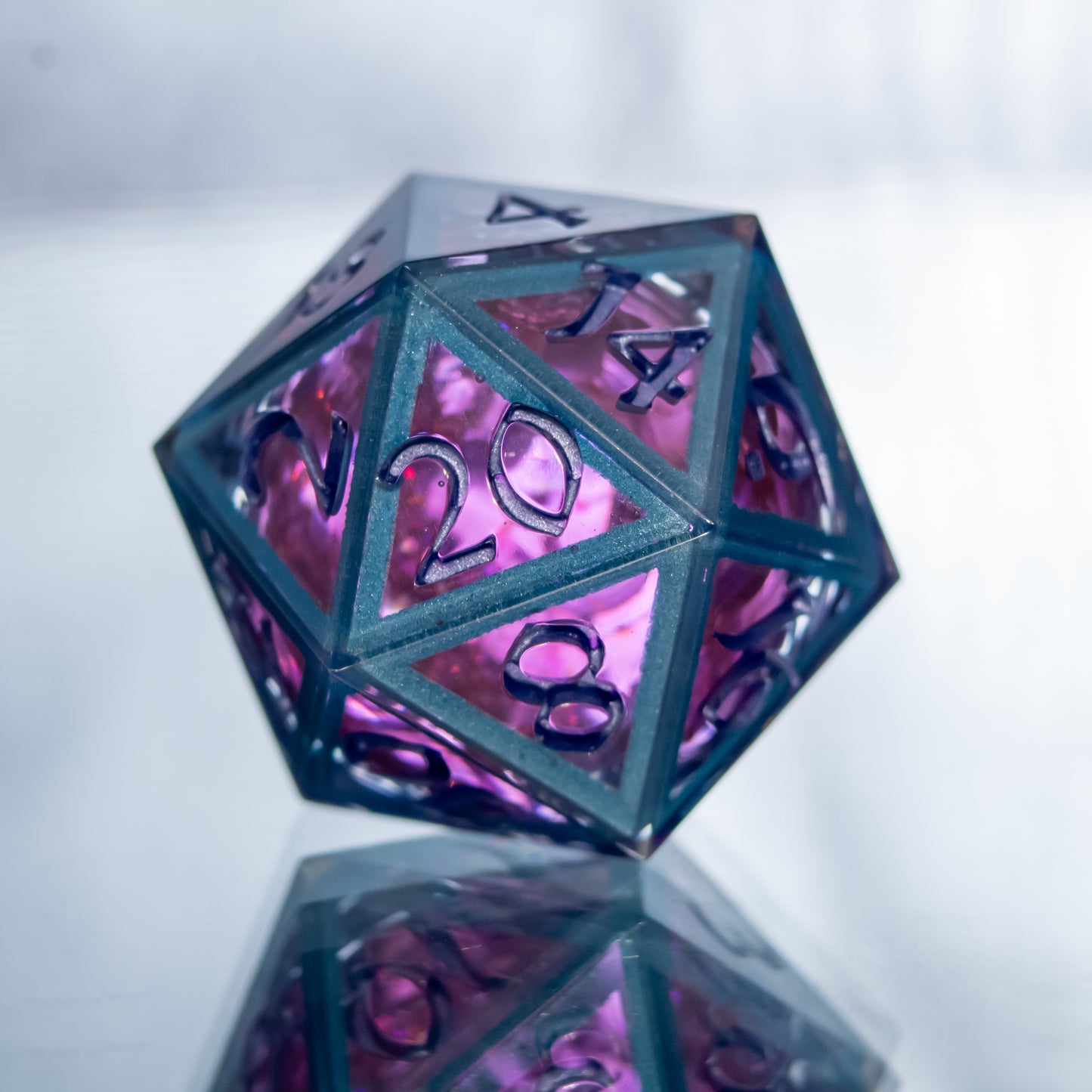 Blue Framed Liquid Core - Single Liquid Core D20