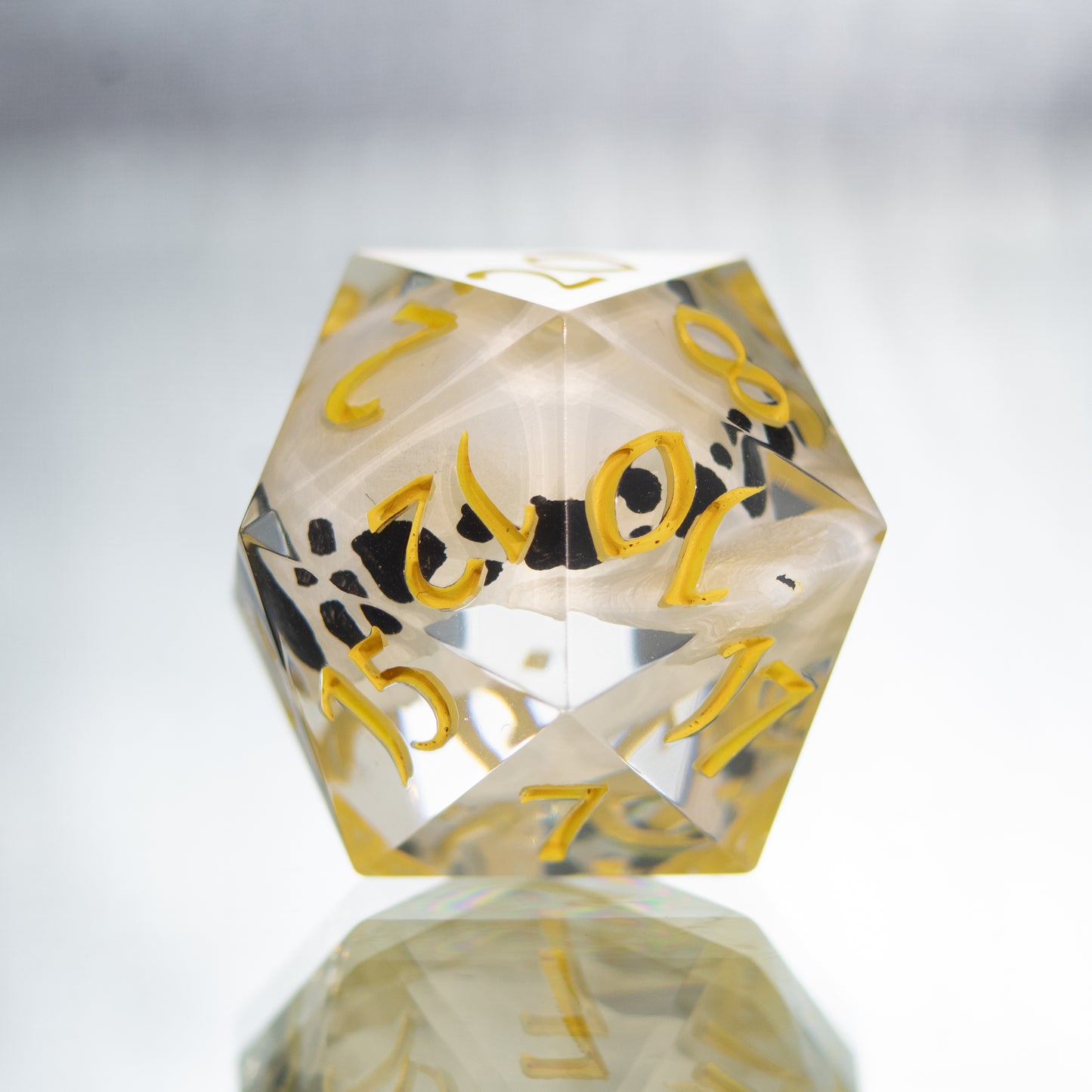 Heart Captain's Hat - Handmade Resin D20