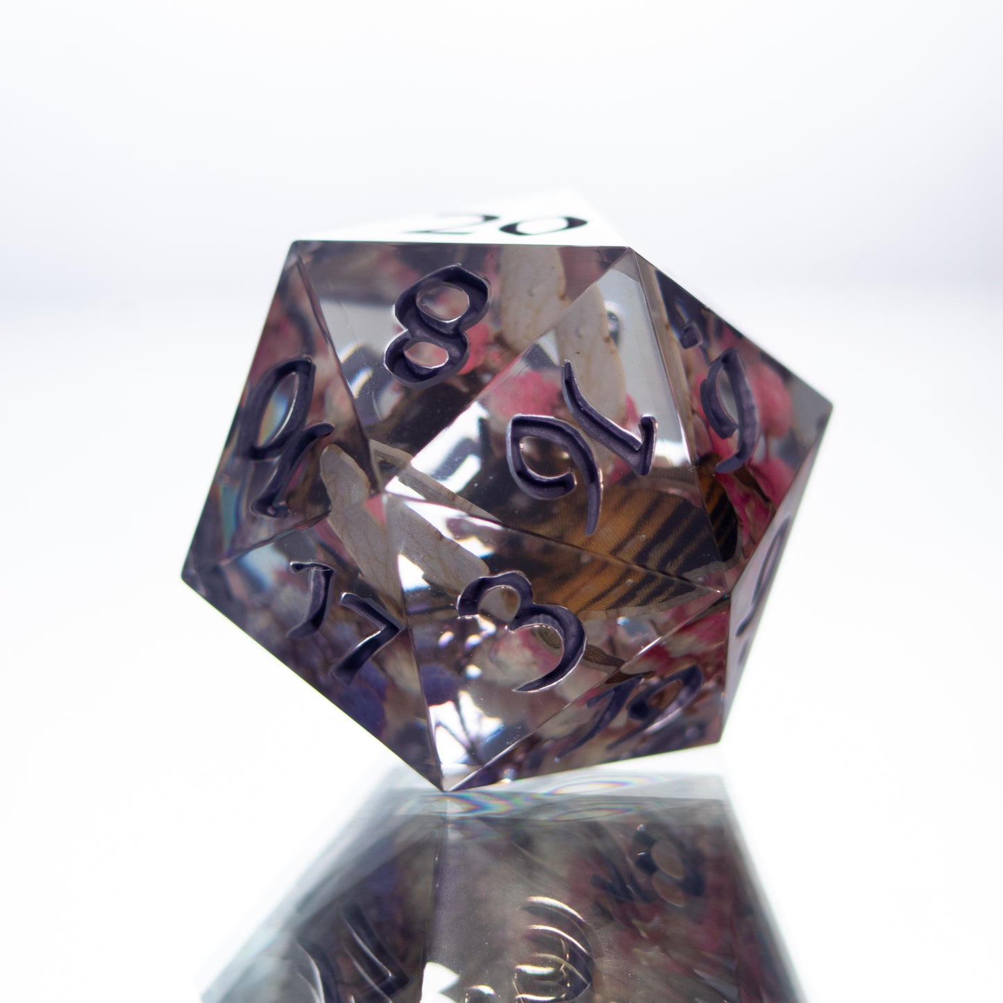 Bee Beauty - Single Handmade Resin D20