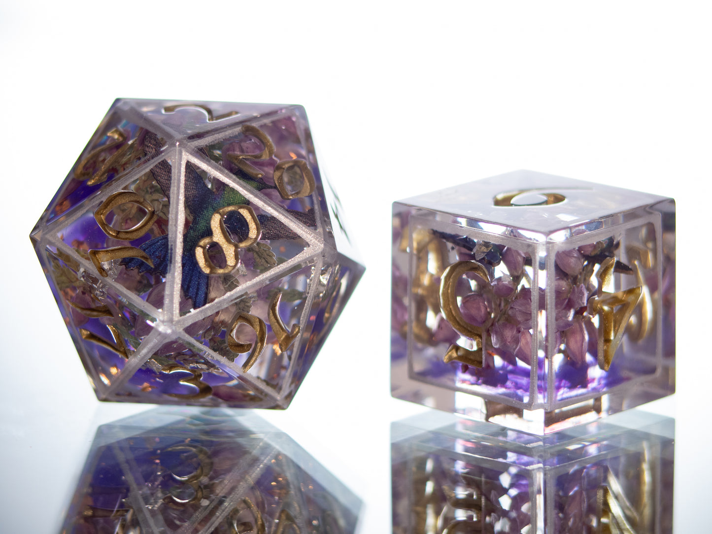 Hummingbird Garden - 7 Piece Handmade Resin Dice