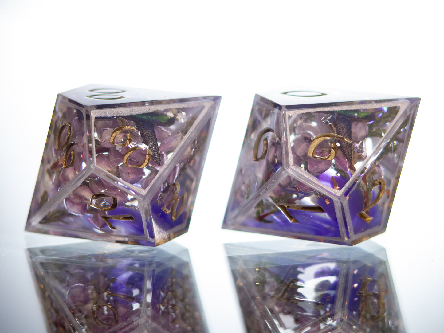 Hummingbird Garden - 7 Piece Handmade Resin Dice
