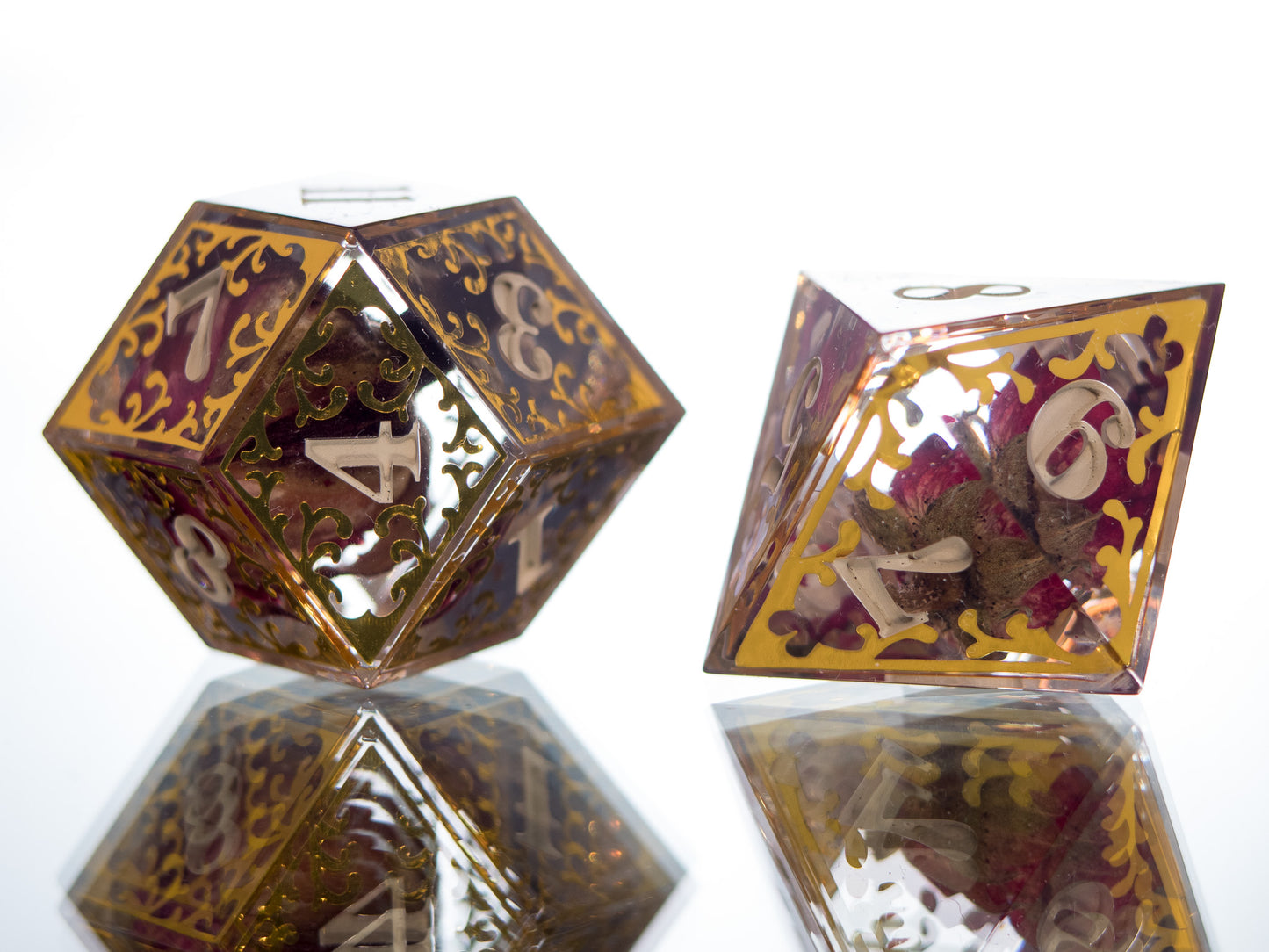 Gilded Thrones - 7 Piece Handmade Dice