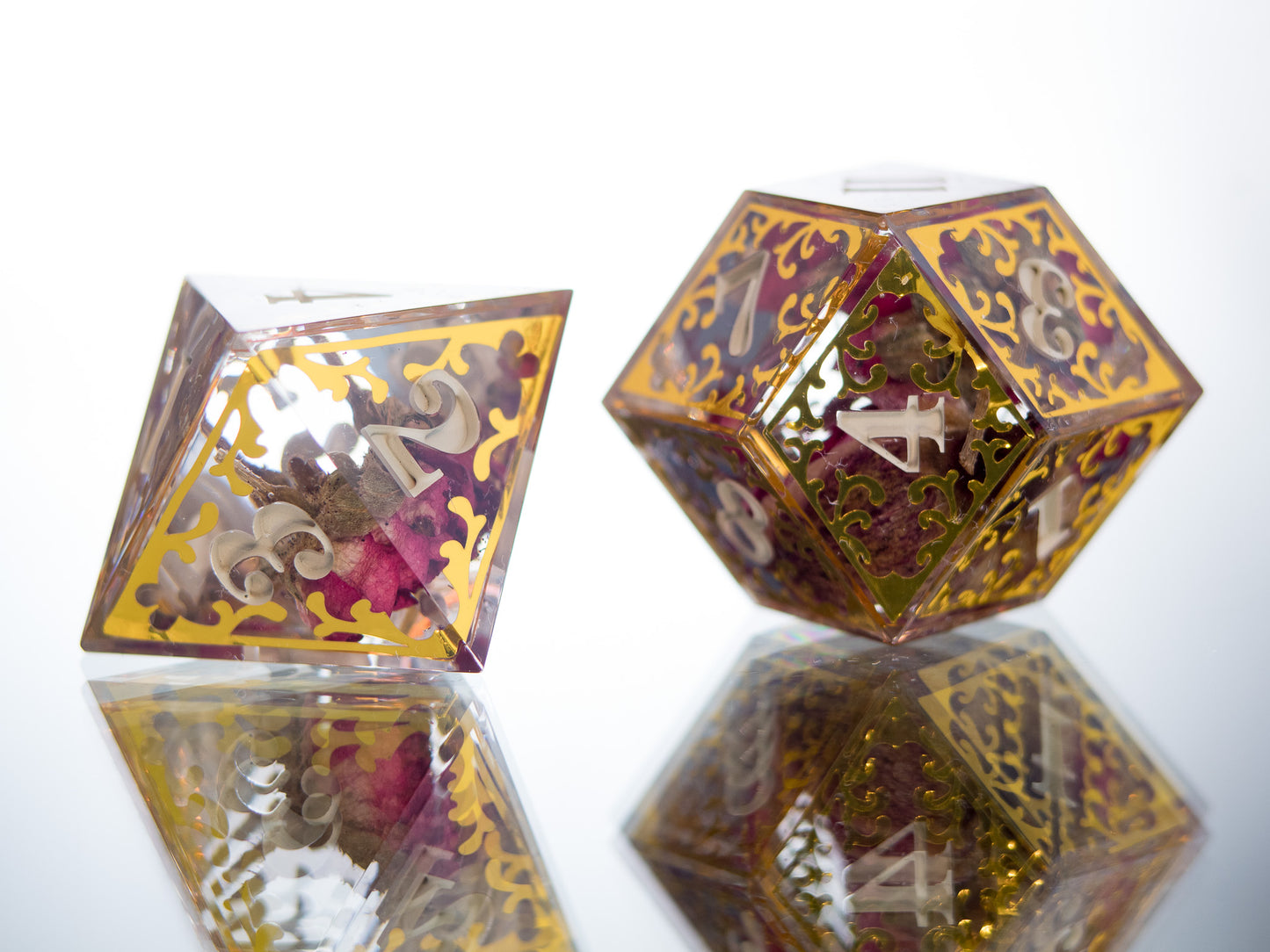 Gilded Thrones - 7 Piece Handmade Dice