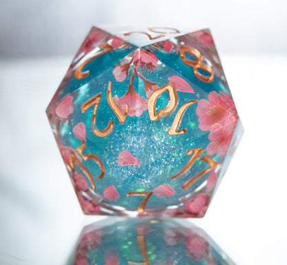 Sakura Waves - Extra Large Liquid Core D20