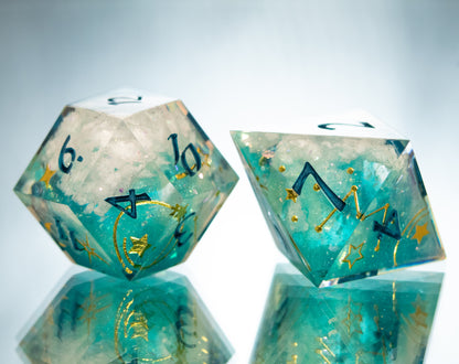 Teal Aurora - Alt 7 Piece Handmade Resin Dice