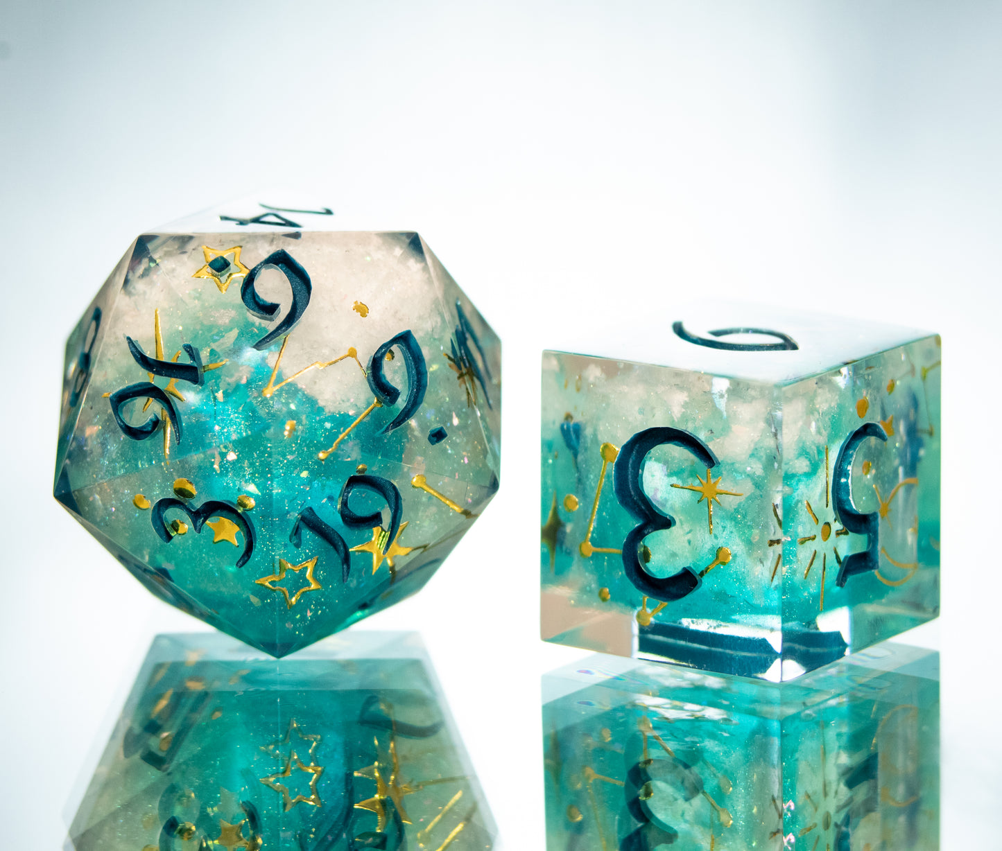 Teal Aurora - 7 Piece Handmade Resin Dice