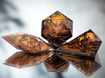 Chicken of the Woods - Sharp 7 Piece Handmade Resin Dice