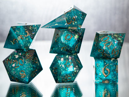 Lifestream - Alt 7 Piece Handmade Resin Dice