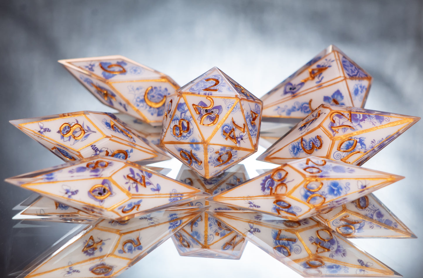 Gilded Porcelain - Sharp 7 Piece Handmade Resin Dice