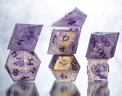 Amethyst Ore - Alt 7 Piece Handmade Resin Dice