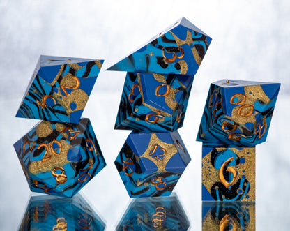 Chaotic Waters - Alt 7 Piece Handmade Resin Dice