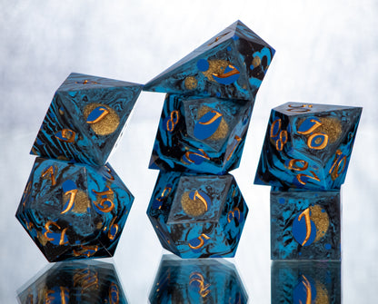 Chaotic Waters - Alt 7 Piece Handmade Resin Dice