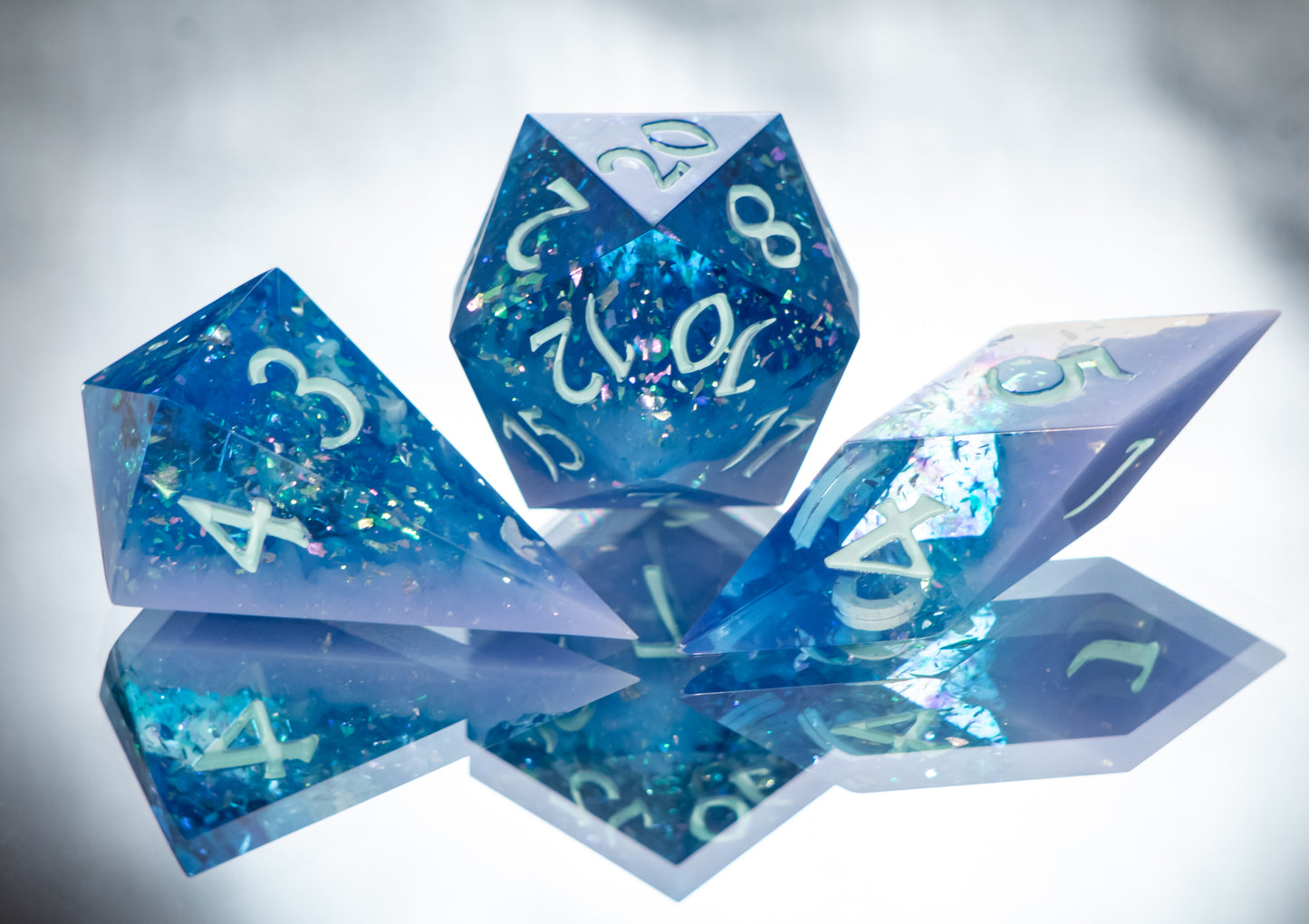 Frigid - Sharp 7 Piece Handmade Resin Dice