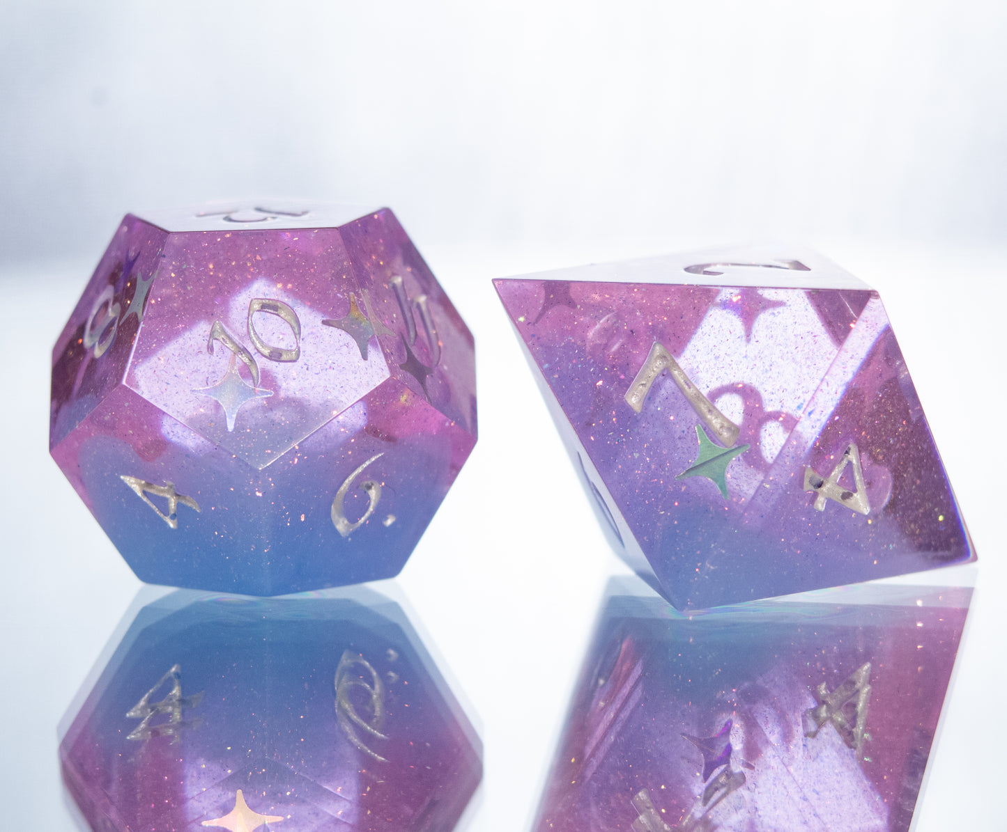 Faerie Dust - 7 Piece Handmade Resin Dice