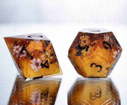 Honey Shimmer - 7 Piece Handmade Resin Dice