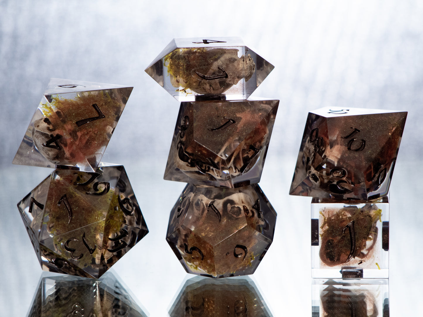 Quicksand - 7 Piece Handmade Resin Dice