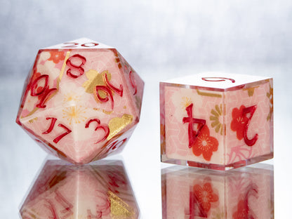 Hanami - 7 Piece Handmade Resin Dice