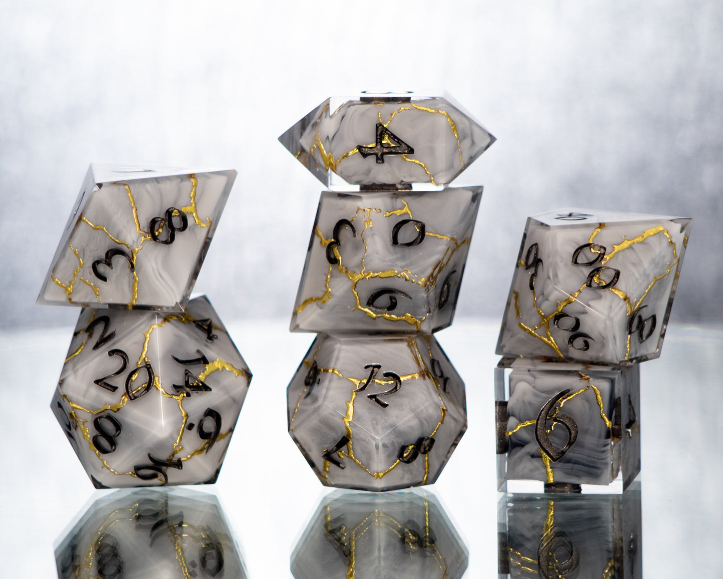 Marble Kintsugi - 7 Piece Handmade Resin Dice