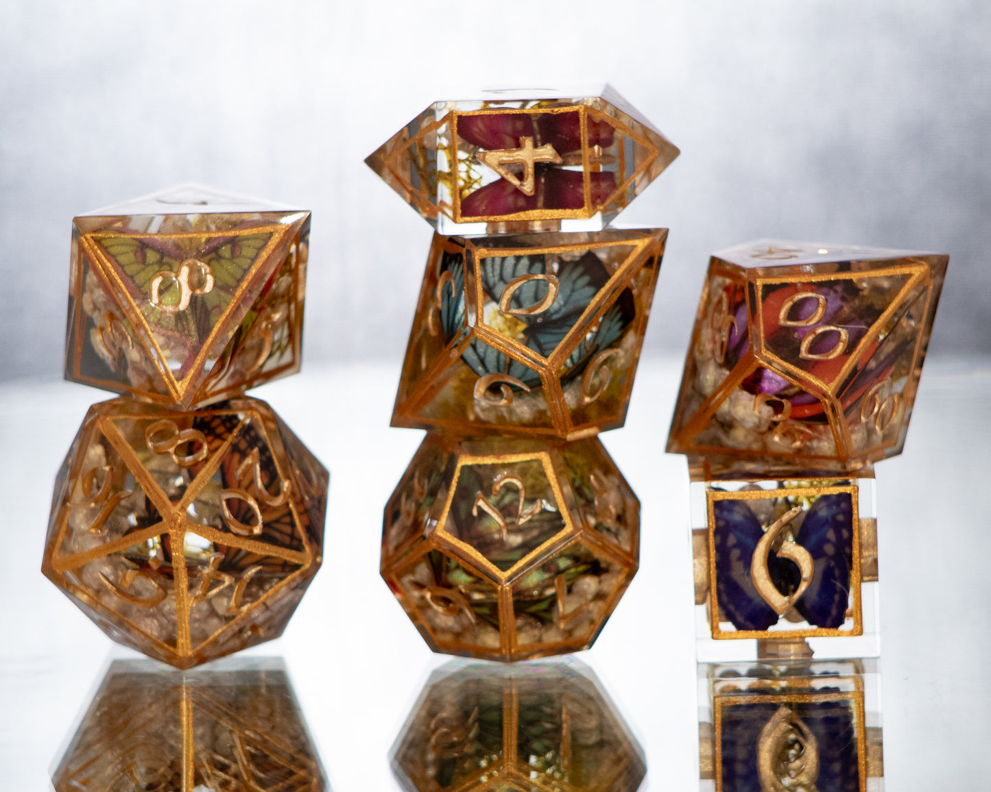 Gold Floral Lepidoptera - 7 Piece Handmade Resin Dice