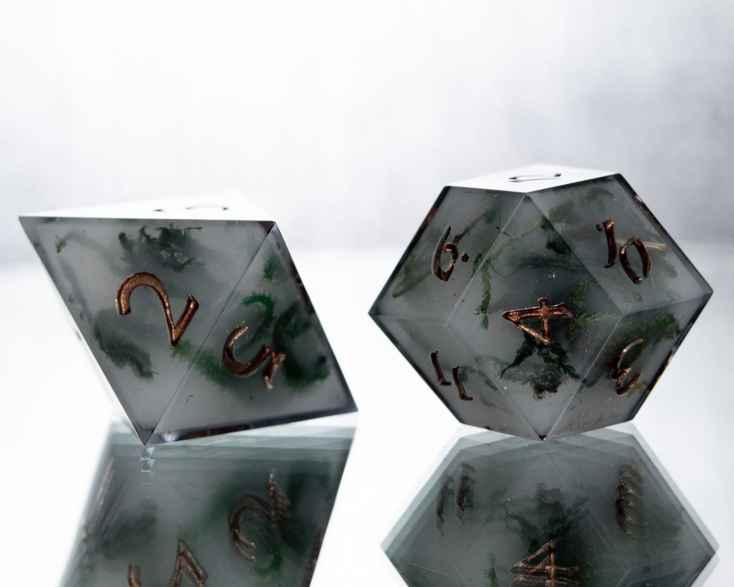 Shadow Moss Agate - Alt 7 Piece Handmade Resin Dice