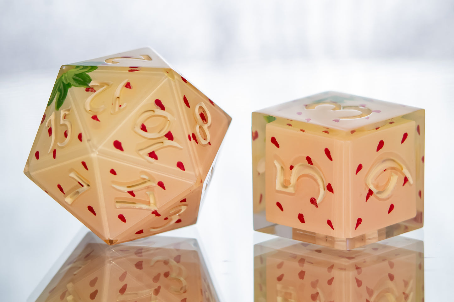 Pineberries - 7 Piece Handmade Resin Dice