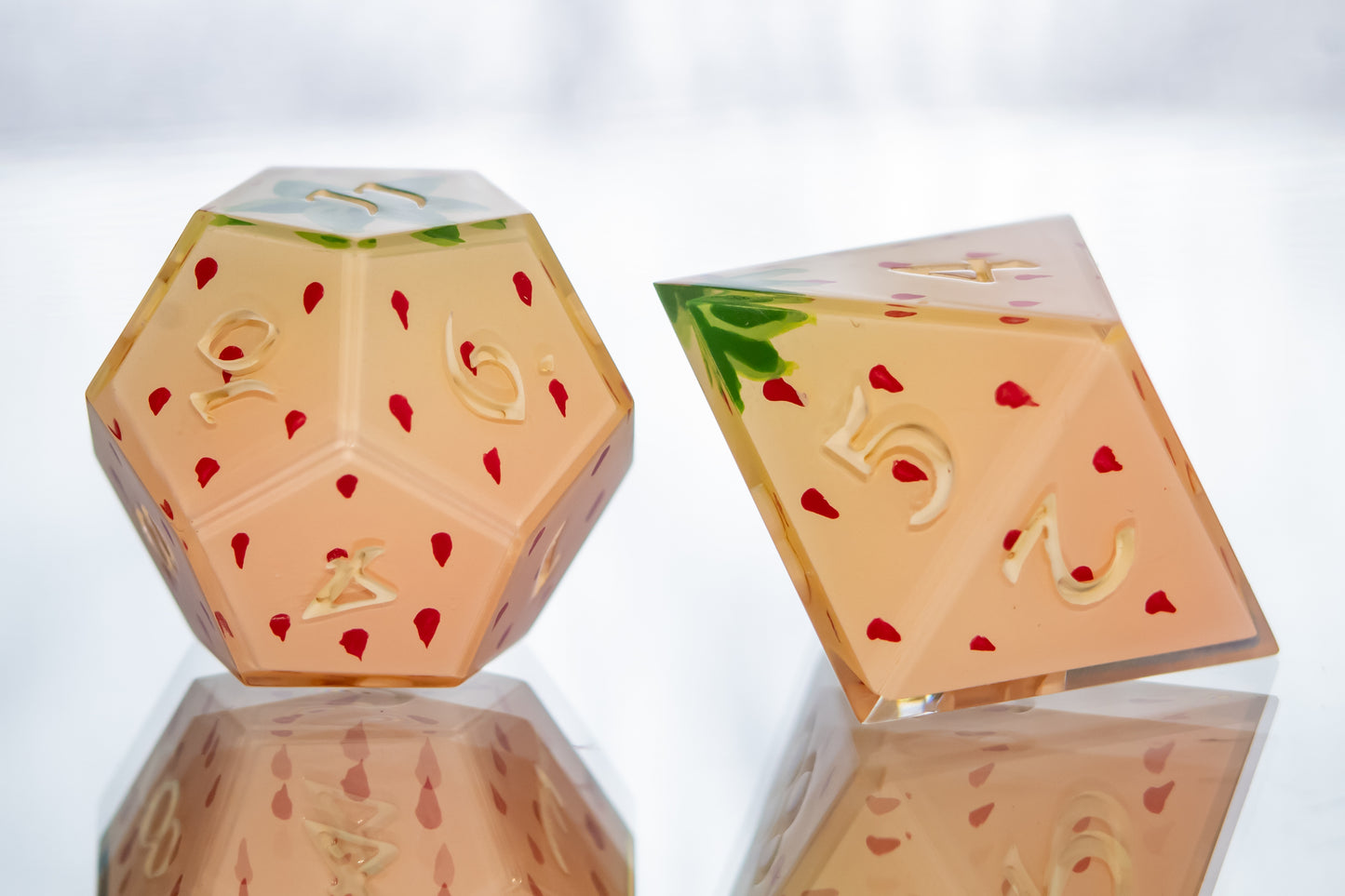 Pineberries - 7 Piece Handmade Resin Dice