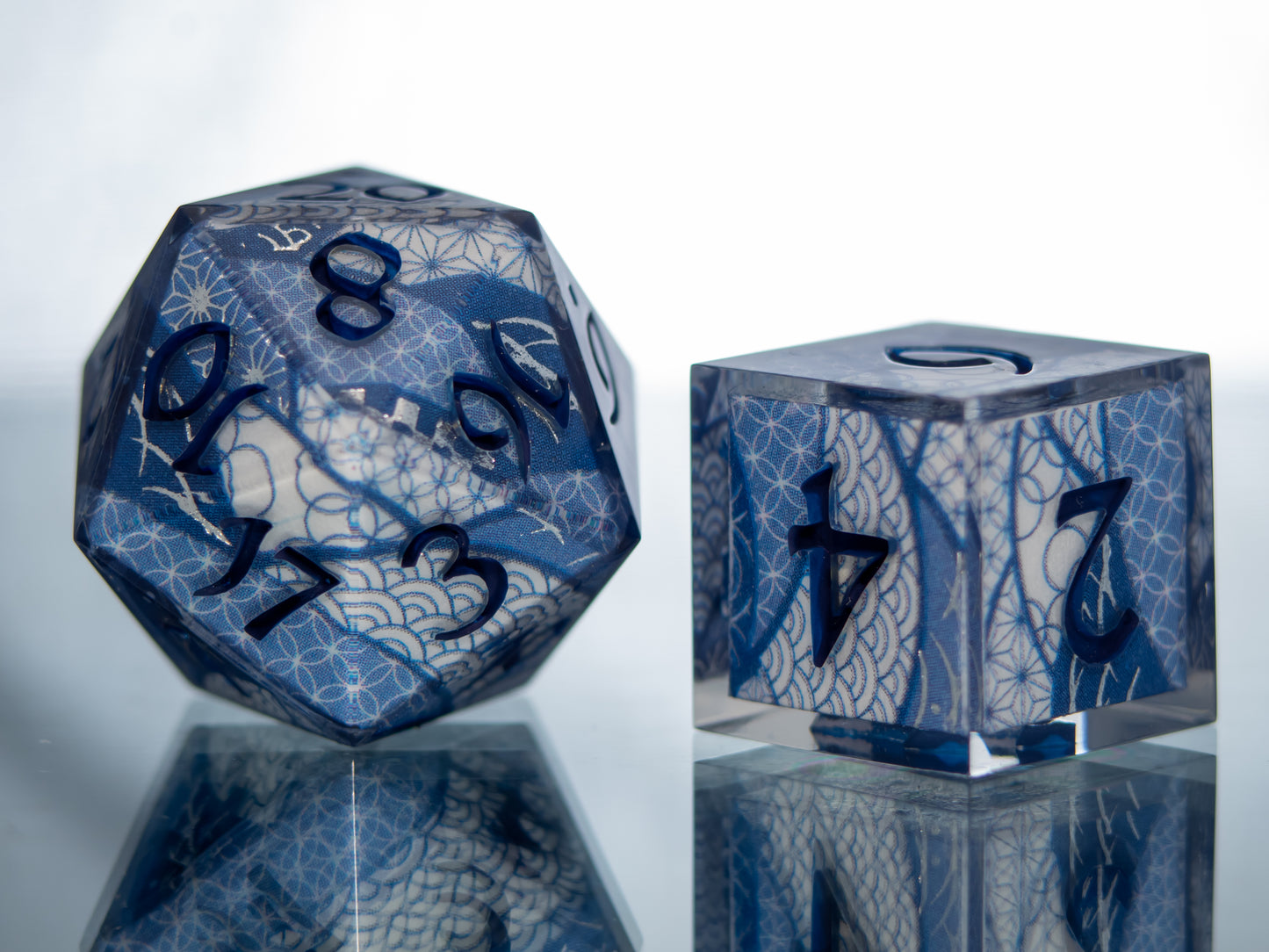 Aizome - 7 Piece Handmade Resin Dice