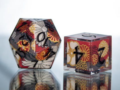 Tanmono - 7 Piece Handmade Resin Dice