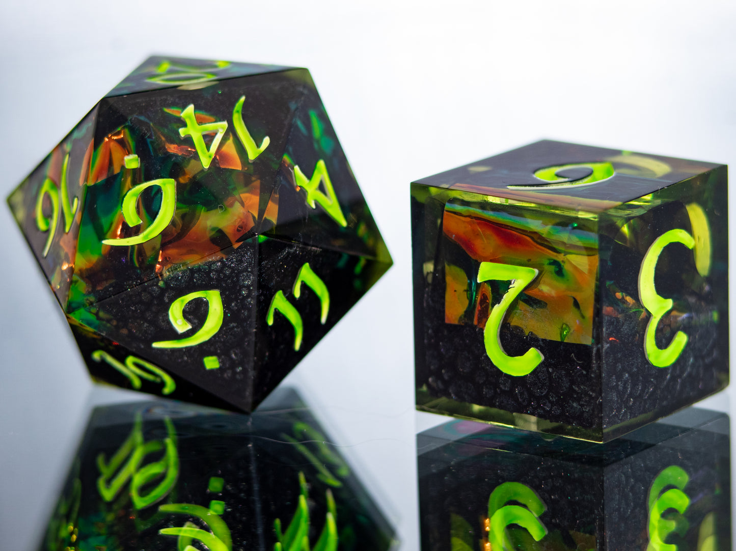 Poison Spray - Alt 7 Piece Handmade Resin Dice