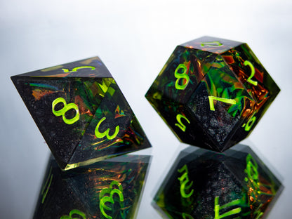 Poison Spray - Alt 7 Piece Handmade Resin Dice