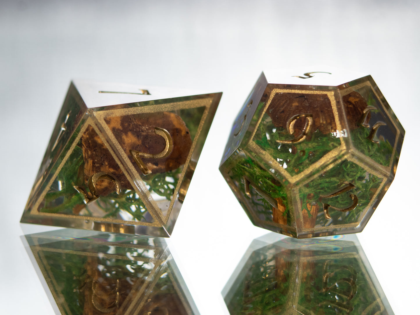 Mushroom Terrarium - 7 Piece Handmade Resin Dice