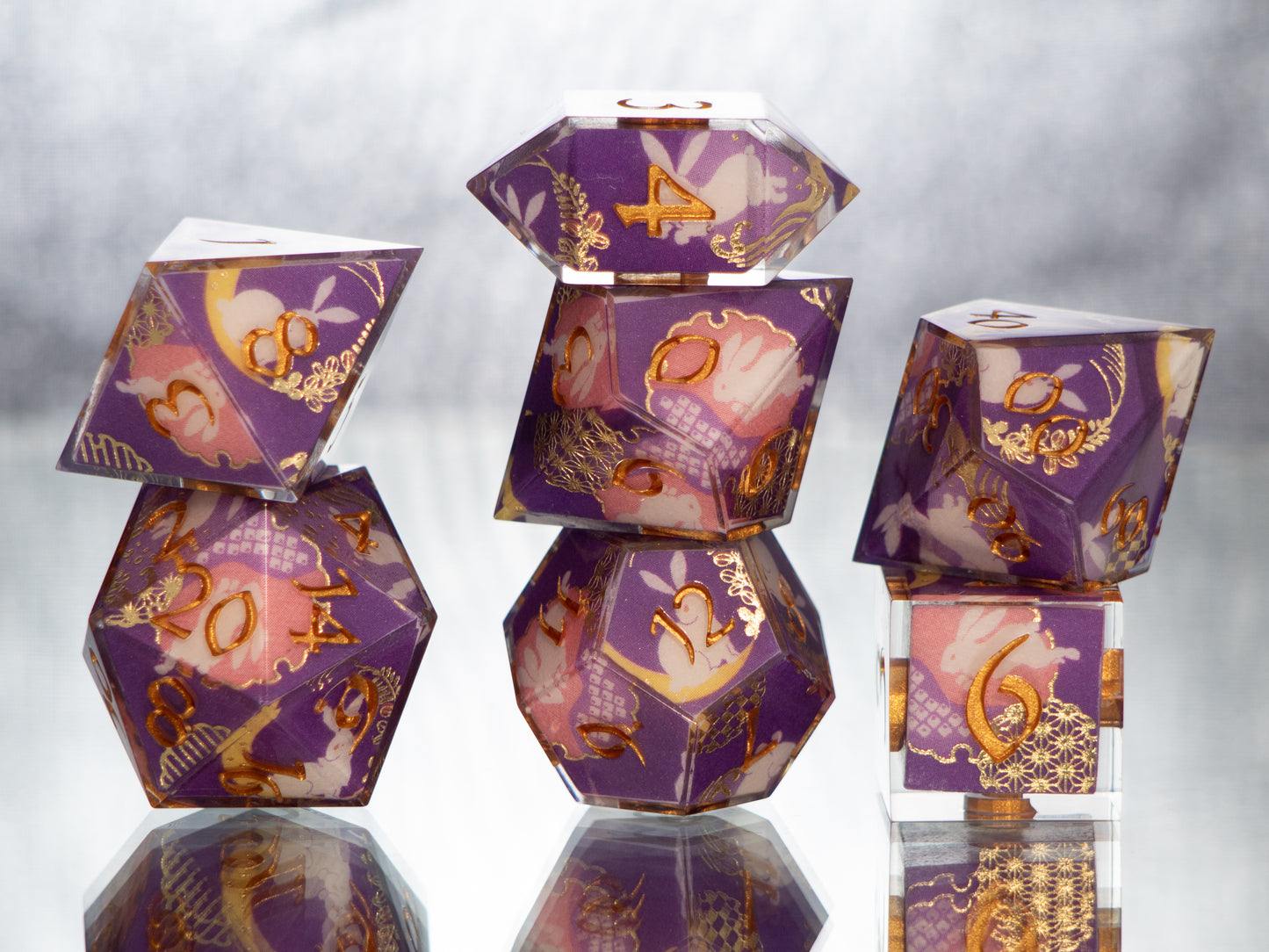 Chang'e - 7 Piece Handmade Resin Dice