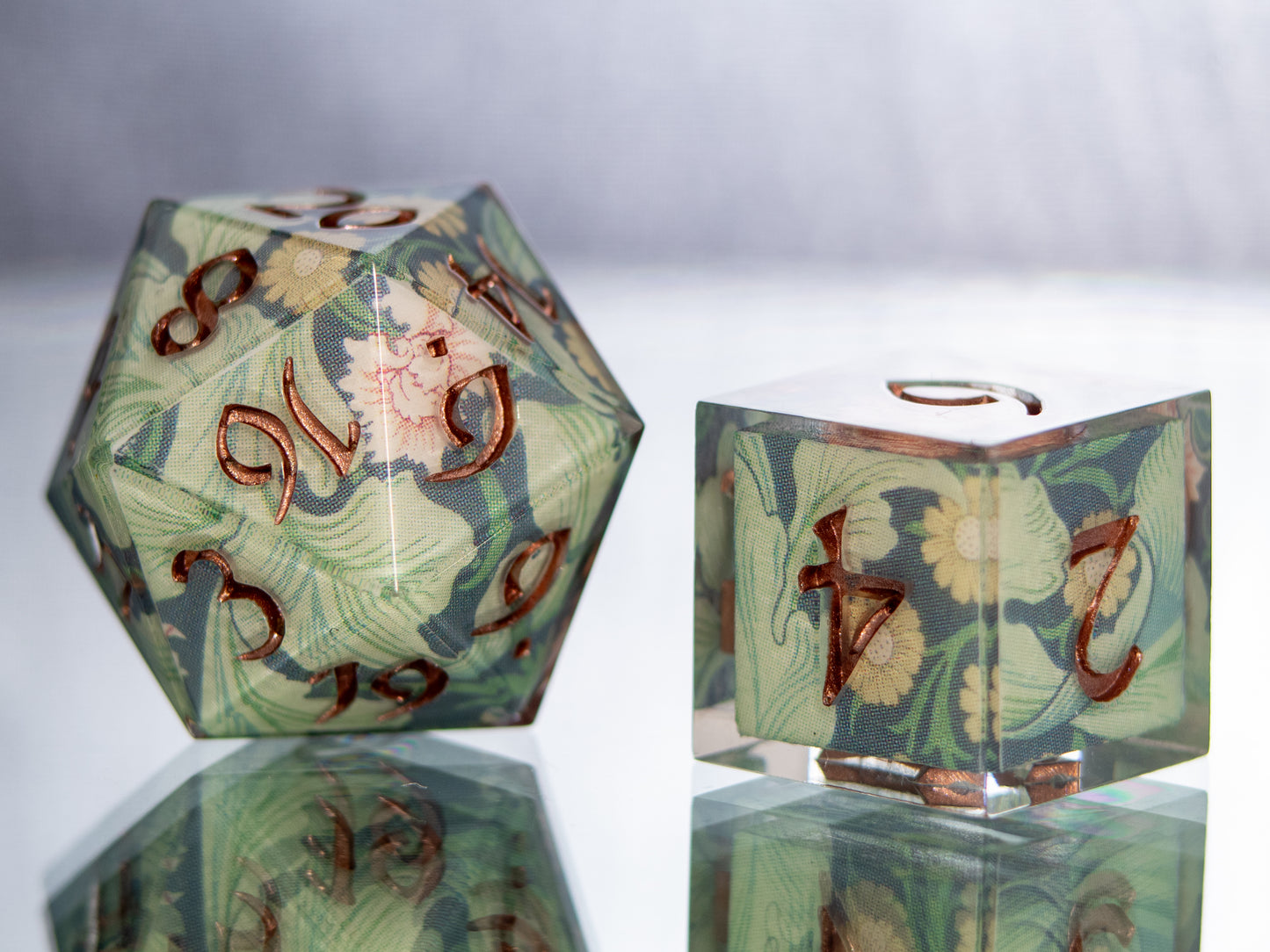 Morris Wallpaper - 7 Piece Handmade Resin Dice