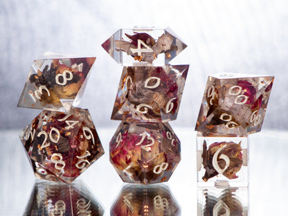 Vampire's Rose - 7 Piece Handmade Resin Dice