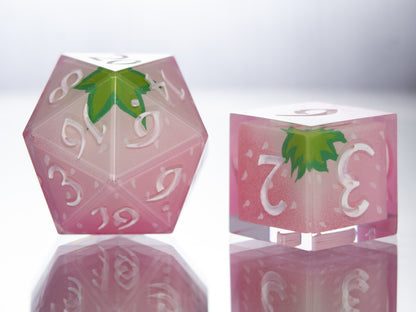 Sweet Strawberries - 7 Piece Handmade Resin Dice