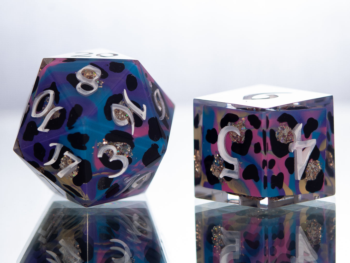 90's Trapper Keeper - 7 Piece Handmade Resin Dice