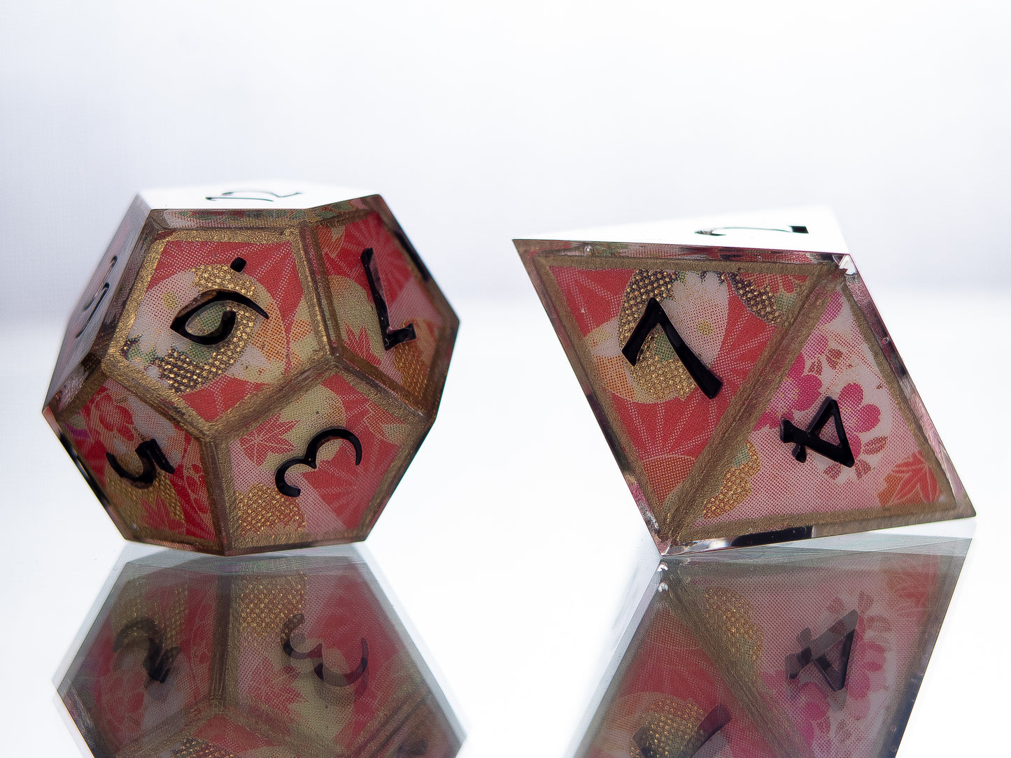 Temari - 7 Piece Handmade Resin Dice