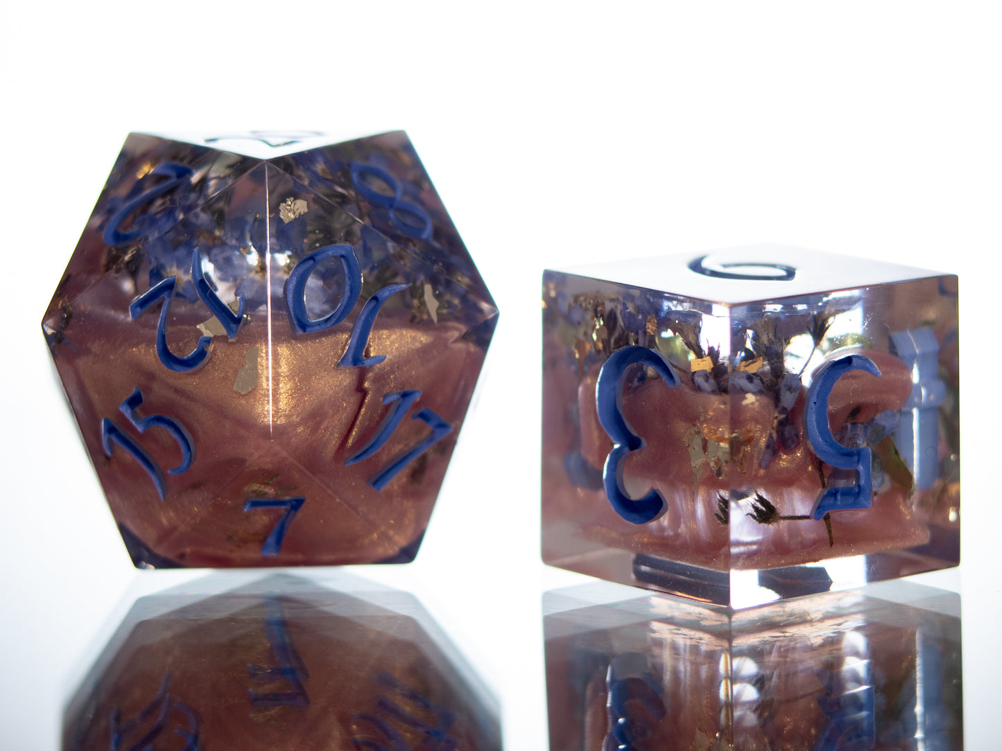 Unforgettable - 7 Piece Handmade Resin Dice