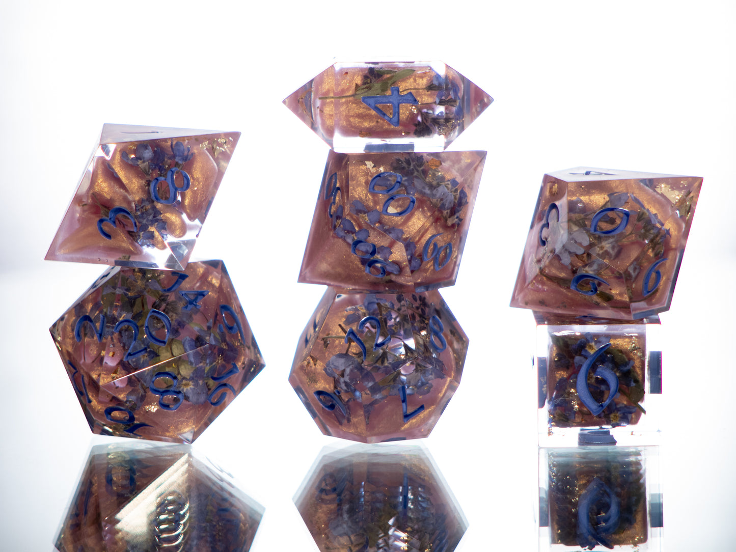 Unforgettable - 7 Piece Handmade Resin Dice