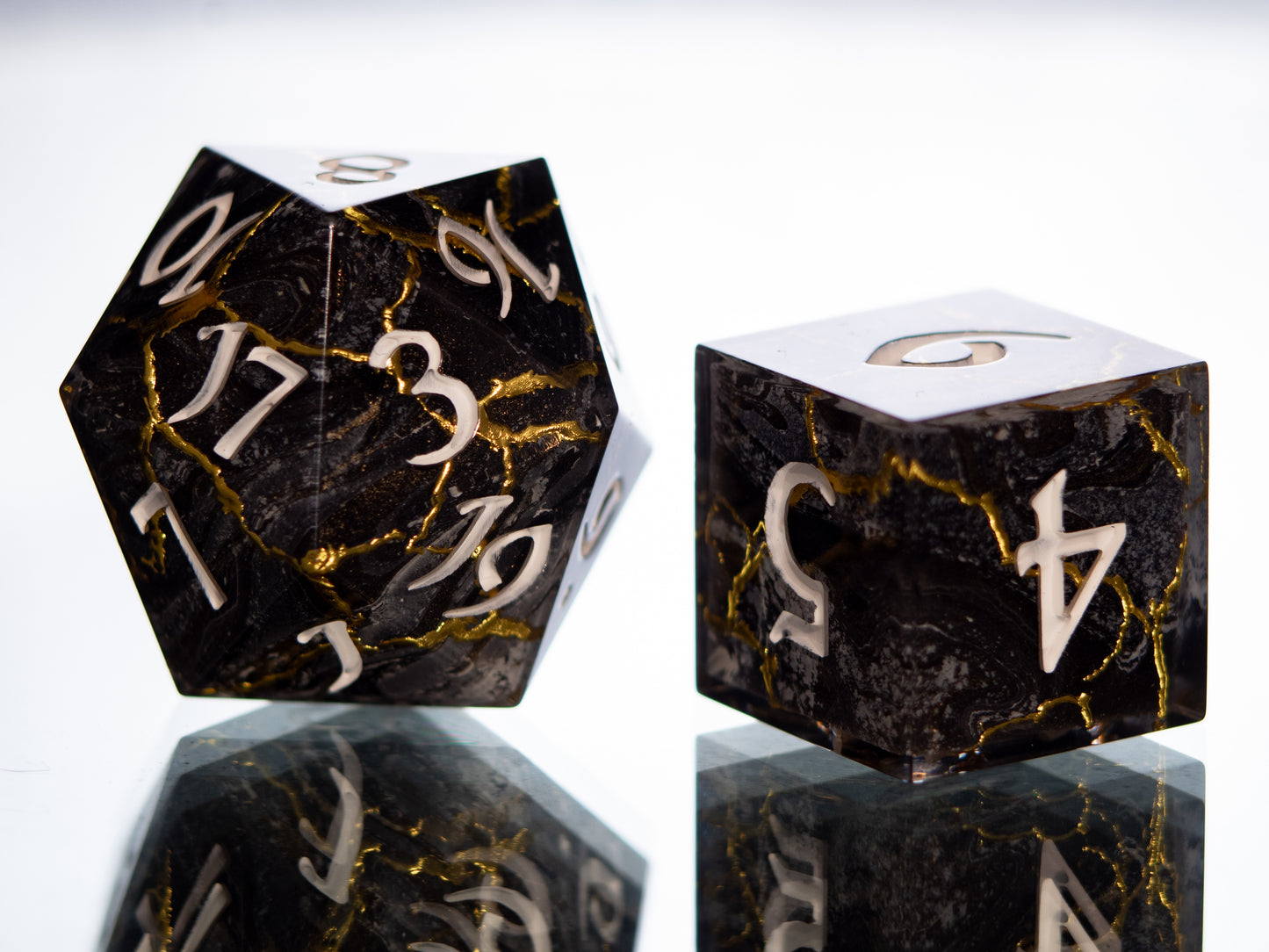 Marble Kintsugi - Alt 7 Piece Handmade Resin Dice