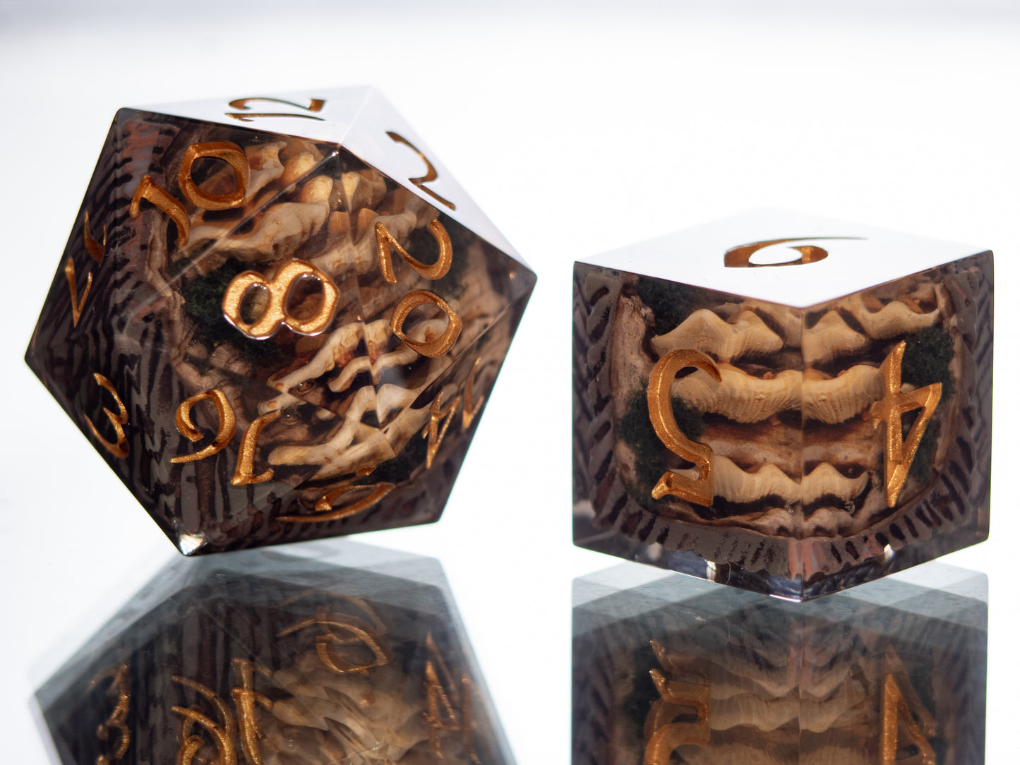 Chicken of the Woods - Alt 7 Piece Handmade Resin Dice