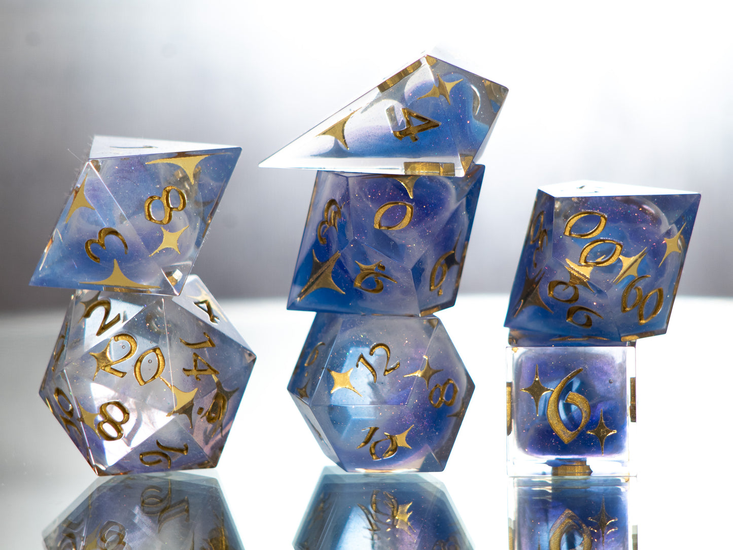 Guinevere - 7 Piece Handmade Dice