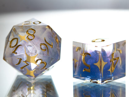 Guinevere - 7 Piece Handmade Dice