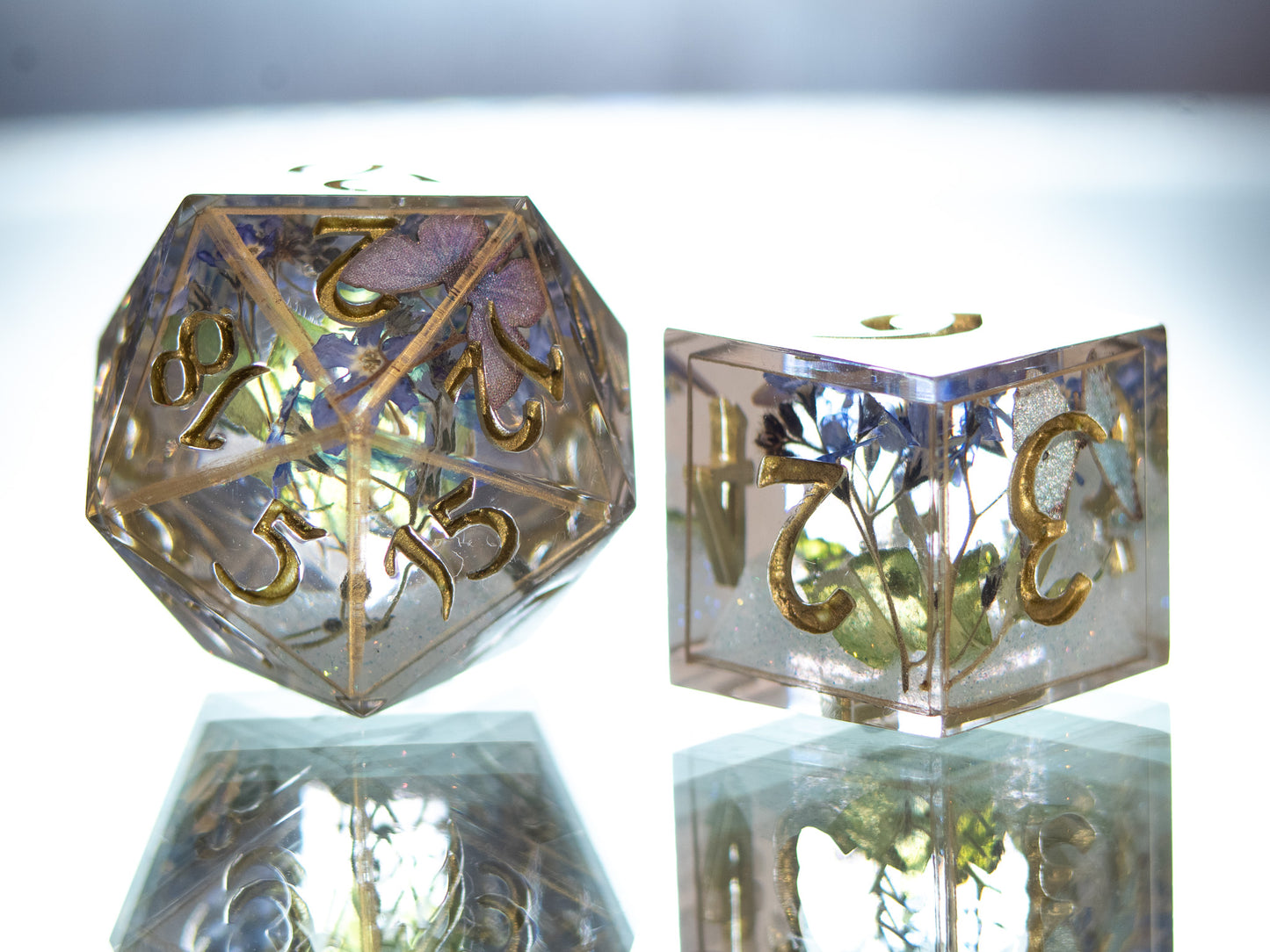 Forget-Me-Not Butterfly Terrarium - 7 Piece Handmade Resin Dice