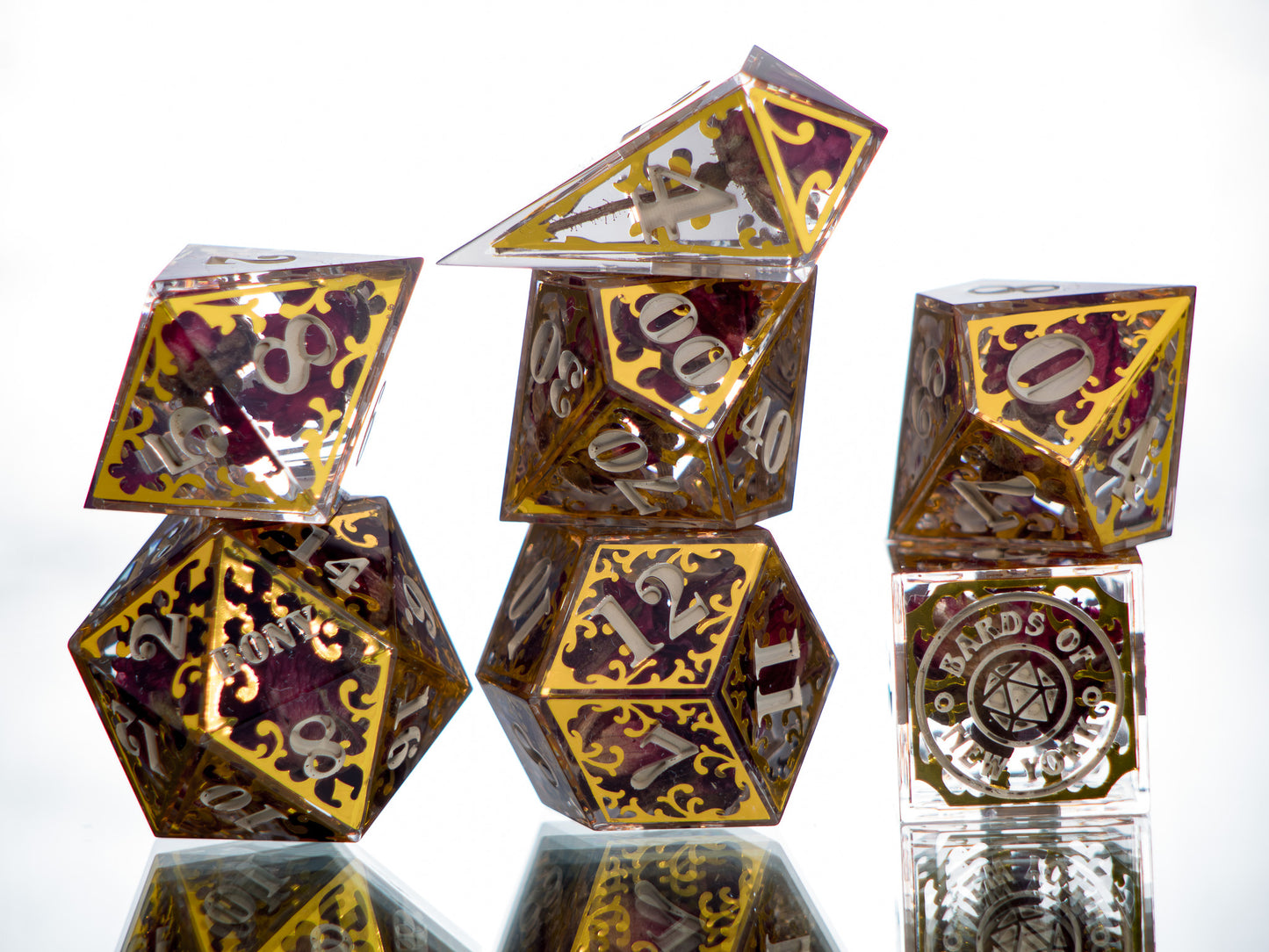 Gilded Thrones - 7 Piece Handmade Dice