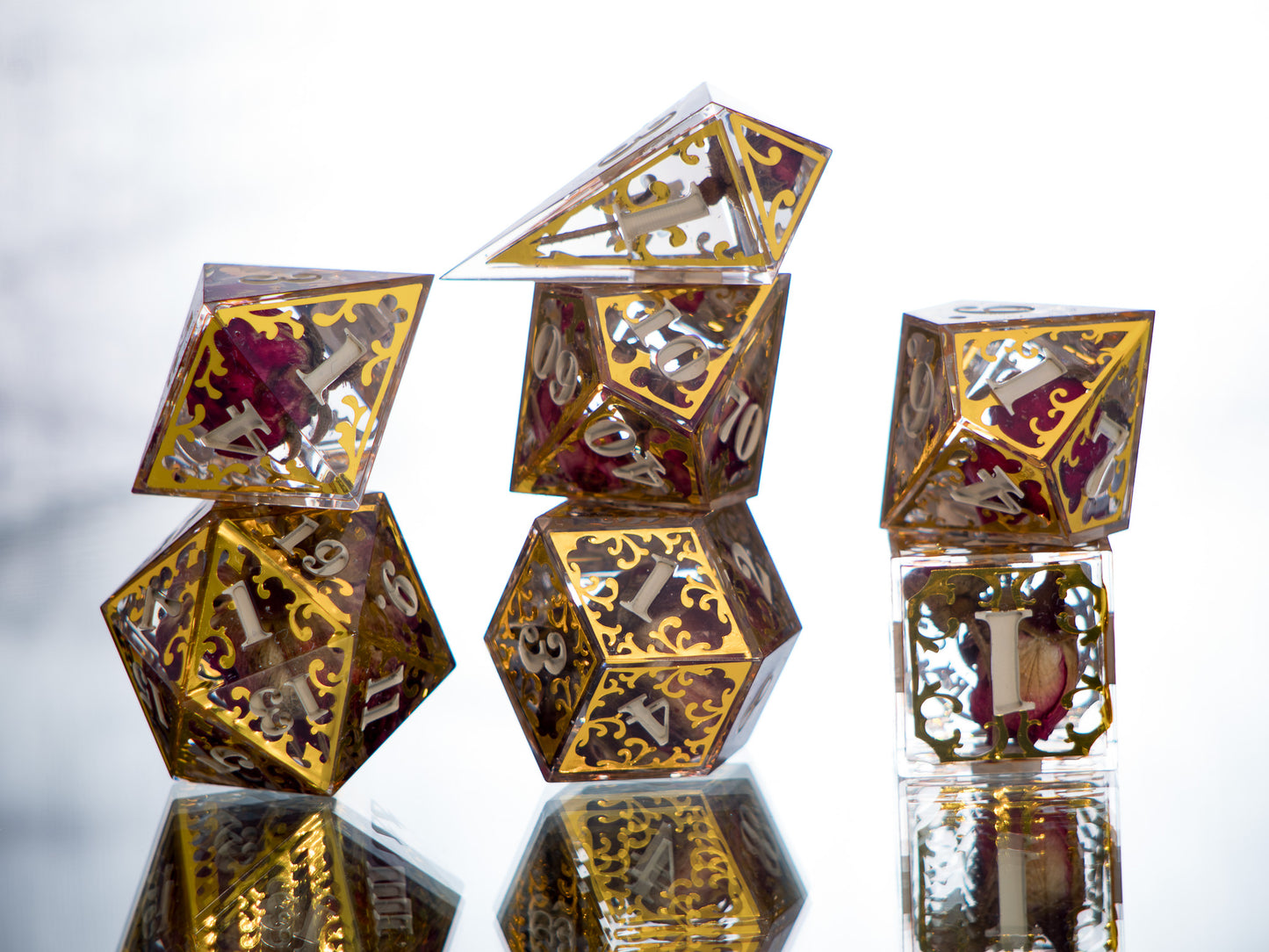 Gilded Thrones - 7 Piece Handmade Dice