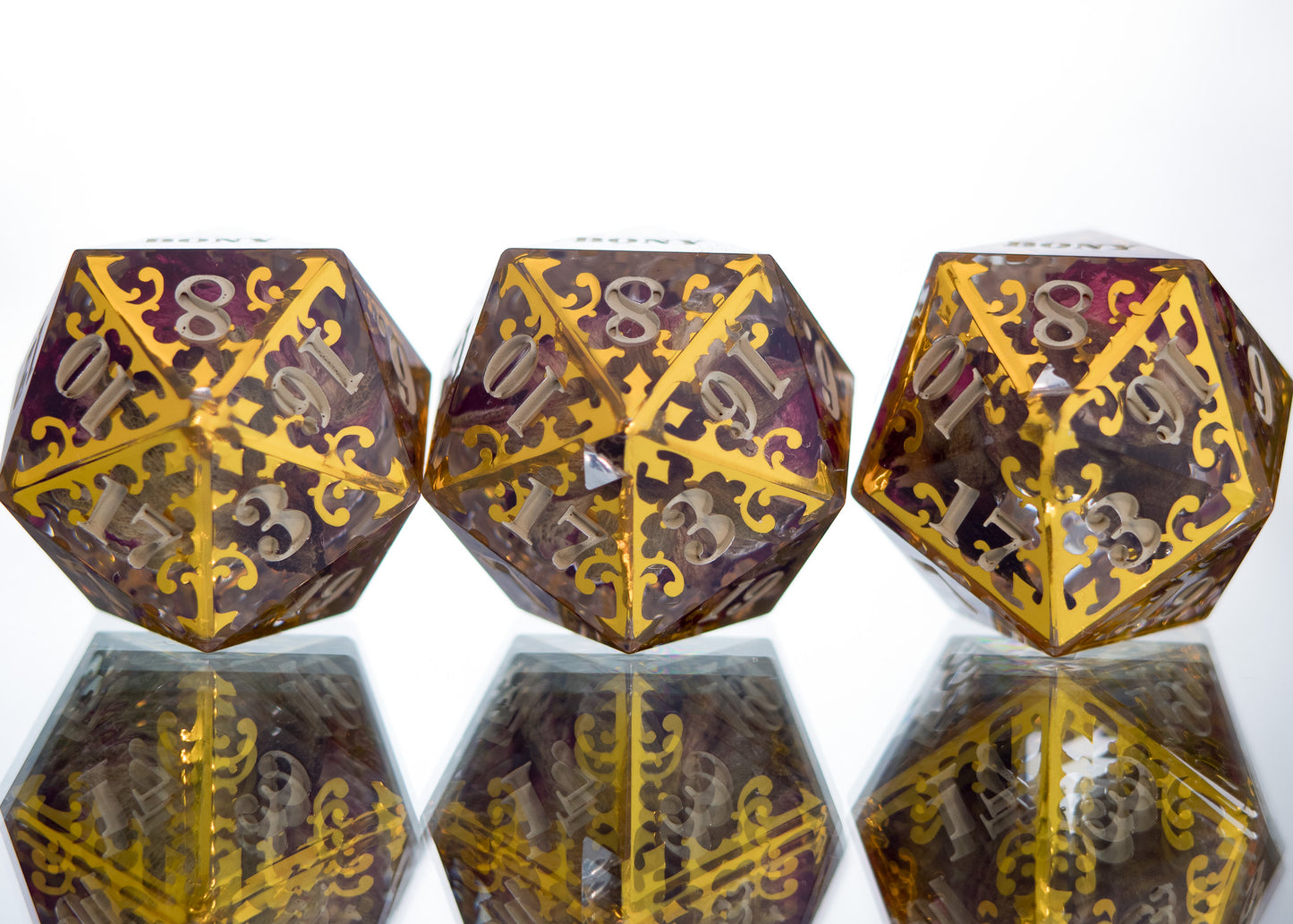 Gilded Thrones - Handmade D20