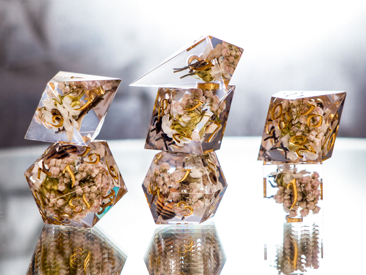 Honeybee Garden - 7 Piece Handmade Dice