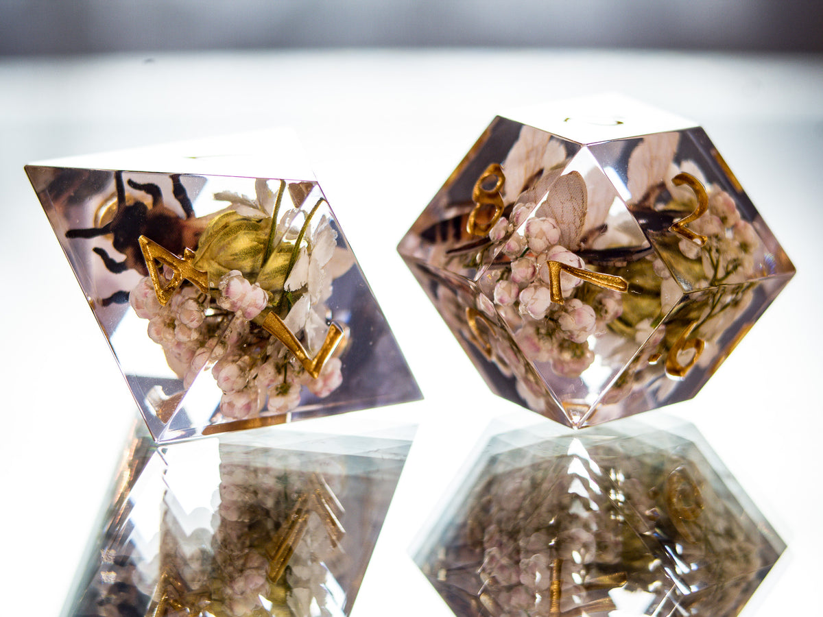 Honeybee Garden - 7 Piece Handmade Dice
